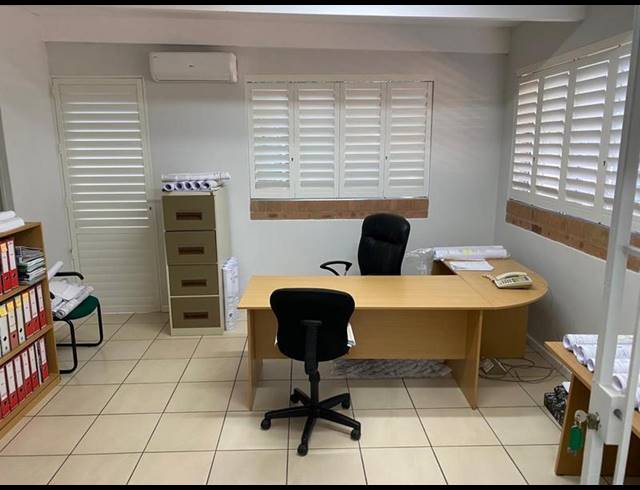 BUSINESS FOR SALE IN NIEUW MUCKLENEUK